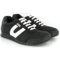 De zwarte X Trainer van Vegetarian Shoes