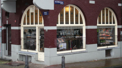 Onze nieuwe winkel aan de Singel 110 in Amsterdam