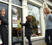 Esther Ouwehand opent de VEGA-LIFE winkel