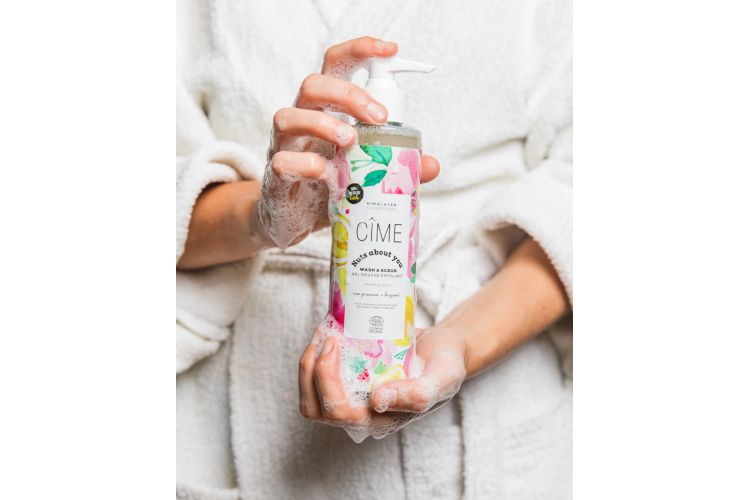 CÎME  Nuts about you wash & scrub