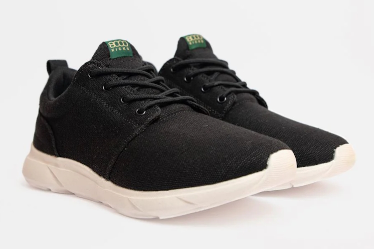 8000Kicks Explorer V2 - Black & White