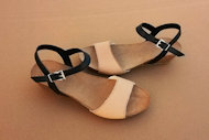 bioworld-footwear-sandaal-paris-zwart-beige