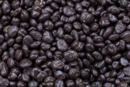 Candy Freaks Raisins Covered in Dark Chocolate per 100 gram